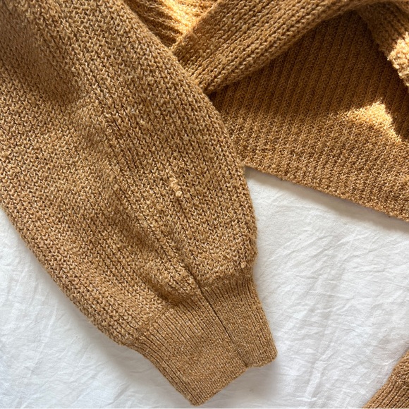 Sky&Sparrow - Brown Cropped Long Sleeve (S) - Picture 4 of 4